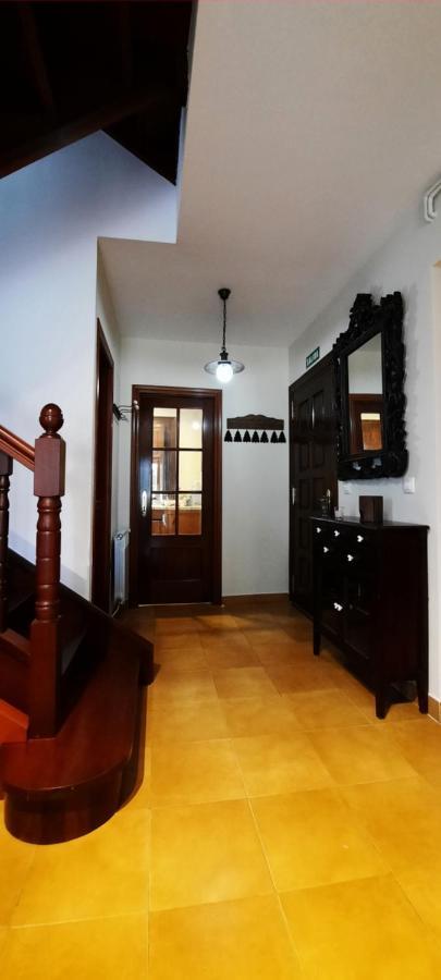 הוילה Casa En Sobarzo, Junto Al Parque De Cabarceno מראה חיצוני תמונה