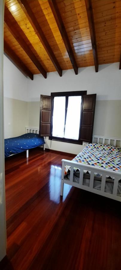 הוילה Casa En Sobarzo, Junto Al Parque De Cabarceno מראה חיצוני תמונה